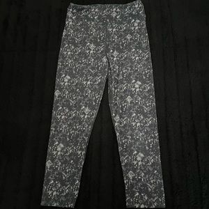 Yoga High-Rose Capri